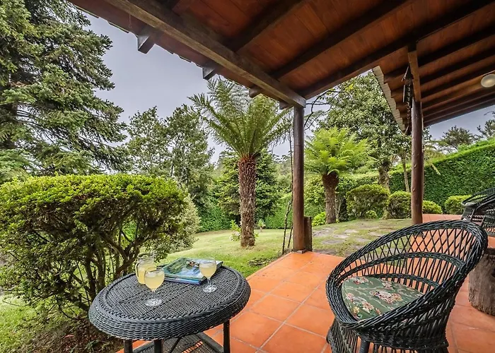 Achada Da Mouca By Homie Domek alpejski Santana (Madeira)