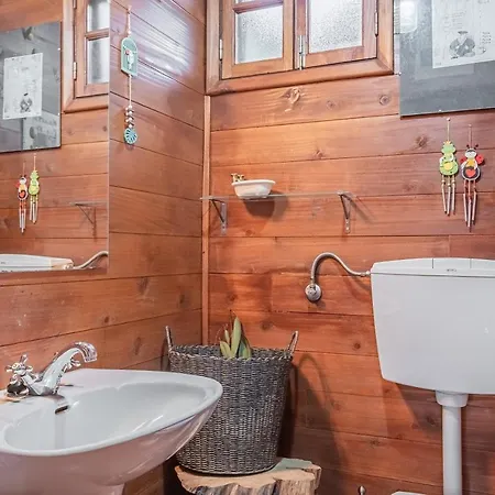 Achada Da Mouca By Homie シャレー