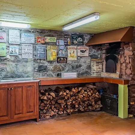 Achada Da Mouca By Homie Chalet Santana (Madeira)